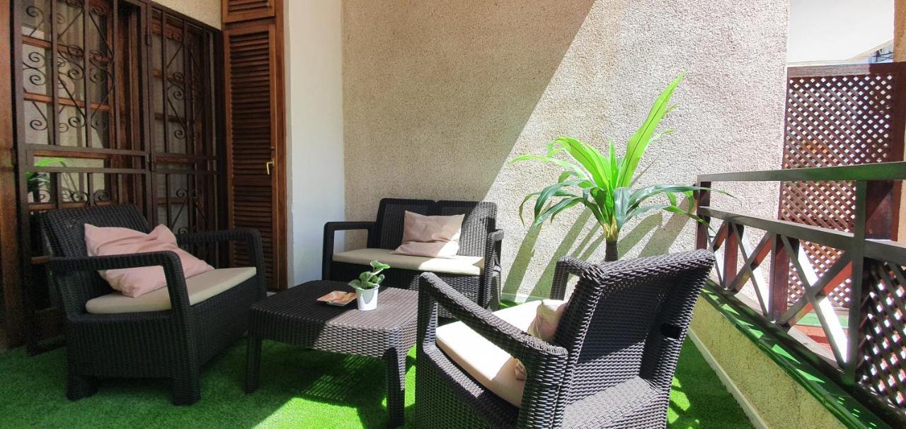 Spectacular Renovated Apartment, 5 Min To Camison Beach, With Aircon Arona  Luaran gambar