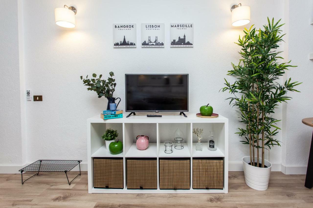 Spectacular Renovated Apartment, 5 Min To Camison Beach, With Aircon Arona  Luaran gambar