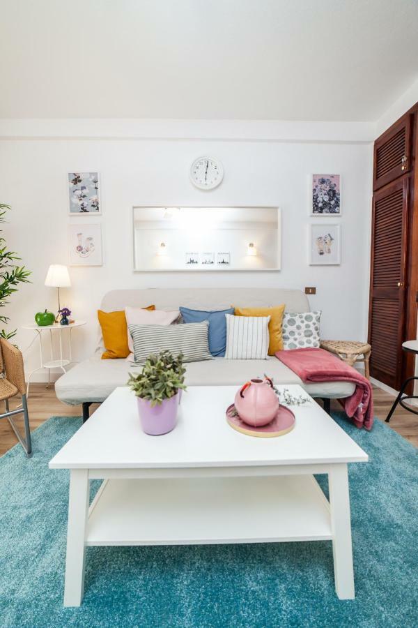 Spectacular Renovated Apartment, 5 Min To Camison Beach, With Aircon Arona  Luaran gambar