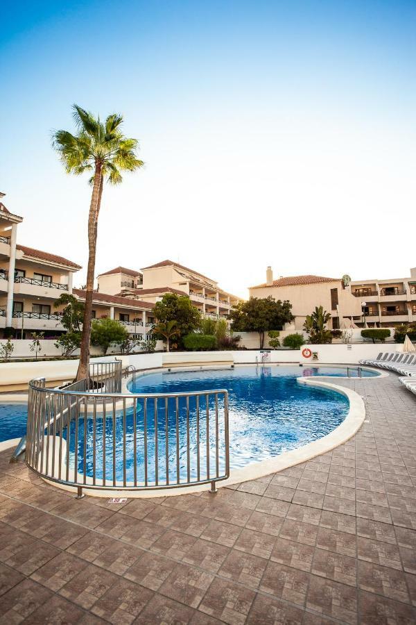 Spectacular Renovated Apartment, 5 Min To Camison Beach, With Aircon Arona  Luaran gambar