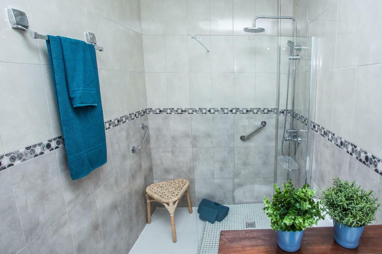 Spectacular Renovated Apartment, 5 Min To Camison Beach, With Aircon Arona  Luaran gambar